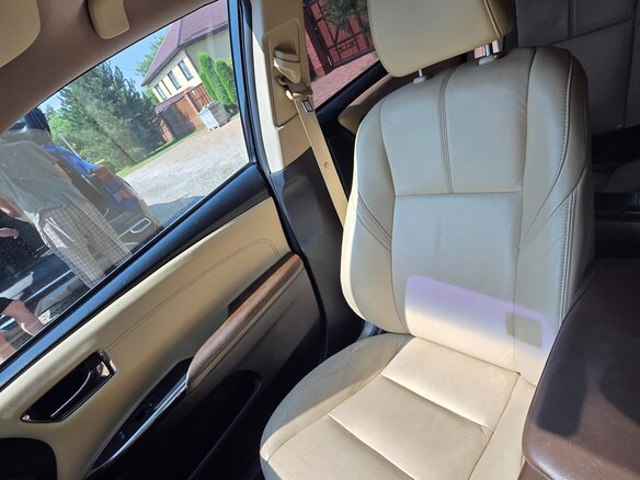 2017 Toyota Avalon IV Рестайлинг, чёрный, 2420000 рублей - вид 11