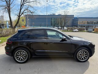 2016 Porsche Macan S I, чёрный, 2680000 рублей, вид 5