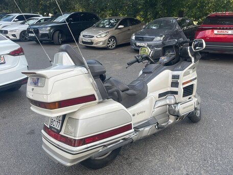 1994 Honda GL 1500 Gold Wing, белый, 750000 рублей, вид 5