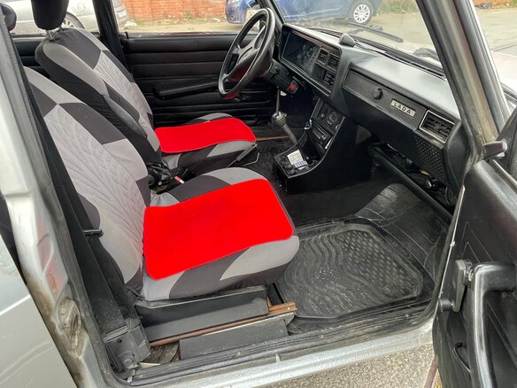2012 Lada (ВАЗ) 2104, серебристый, 160000 рублей - вид 8
