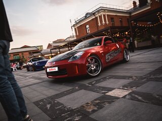 2002 Nissan 350Z I, красный, 4350000 рублей, вид 3