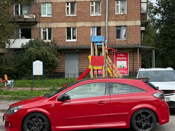 2008 Opel Astra OPC H, красный, 850000 рублей - вид 9