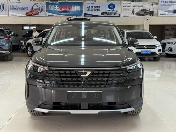 2026 Jetta VS8, чёрный, 1918000 рублей - вид 5