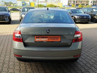 2018 Skoda Octavia III (A7) Рестайлинг, бежевый, 1640000 рублей, вид 5