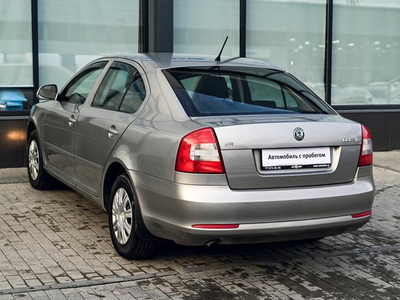 2012 Skoda Octavia II (A5) Рестайлинг, серый, 859000 рублей - вид 2