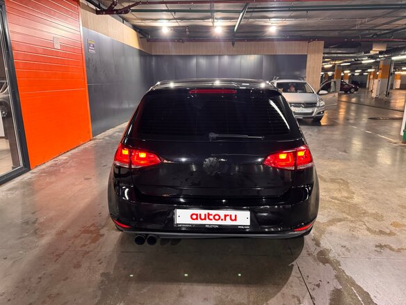 2013 Volkswagen Golf VII, чёрный, 1290000 рублей - вид 4