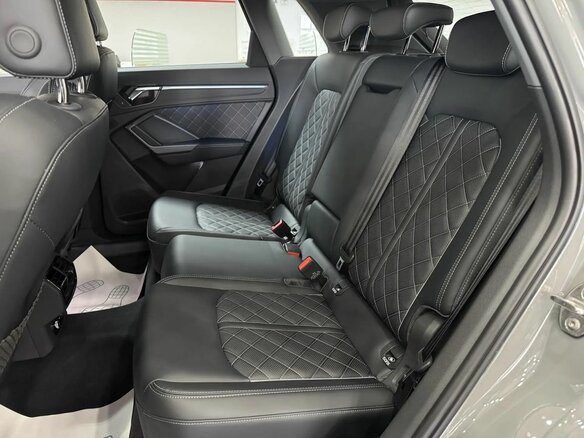 2026 Audi Q3 35 TFSI II (F3), серый, 4130000 рублей - вид 35