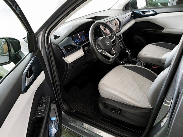 2022 Volkswagen Taos I, серый, 1750000 рублей - вид 6
