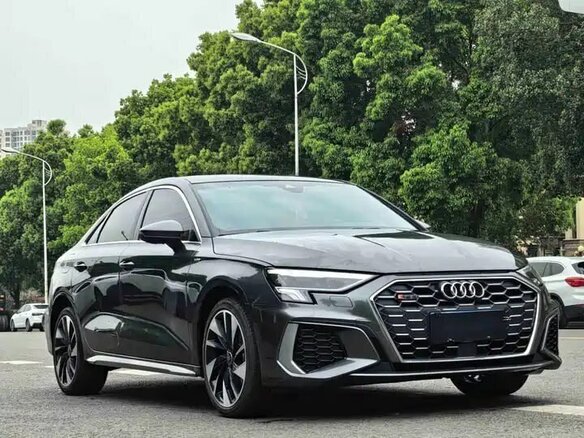 2023 Audi A3 35 TFSI Long IV (8Y), серый, 2400200 рублей - вид 2