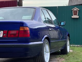 1993 BMW 5 серии 520i III (E34), синий, 690000 рублей, вид 1