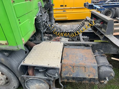 1990 Volvo FE, зелёный, 400000 рублей, вид 4