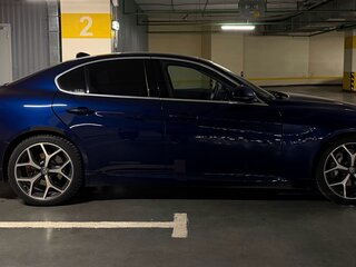 2019 Alfa Romeo Giulia II (952), синий, 2850000 рублей, вид 3