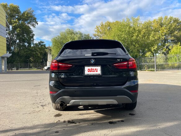 2017 BMW X1 18i sDrive II (F48), чёрный, 1770000 рублей - вид 8
