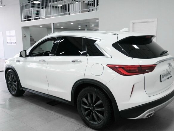 2020 Infiniti QX50 II, белый - вид 4