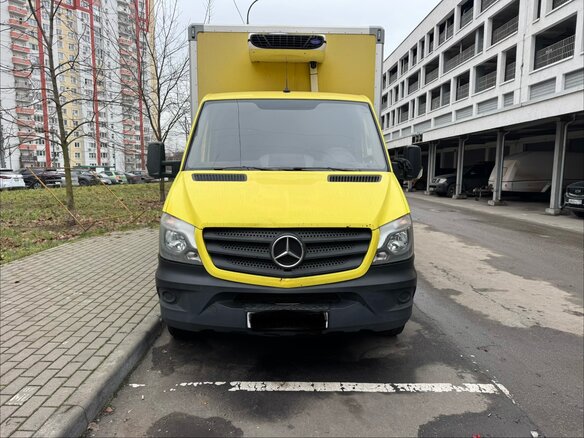 2018 Mercedes-Benz Sprinter, жёлтый, 1999999 рублей - вид 1