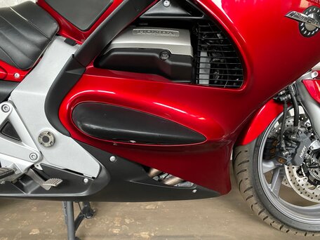 2011 Honda ST 1300, красный, 850000 рублей, вид 5