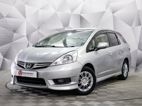Honda Fit Shuttle I