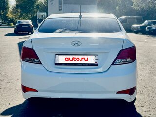 2016 Hyundai Solaris I Рестайлинг, белый, 465000 рублей, вид 4