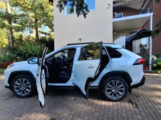 2021 Toyota RAV4 V (XA50), белый, 3700000 рублей, вид 5