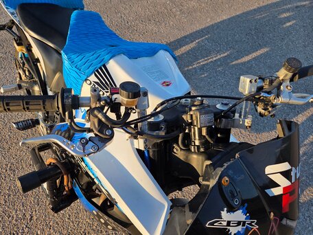2011 Honda CBR 600RR, синий, 380000 рублей, вид 5