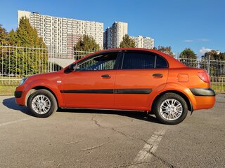 2007 Kia Rio II, оранжевый, 430000 рублей, вид 3