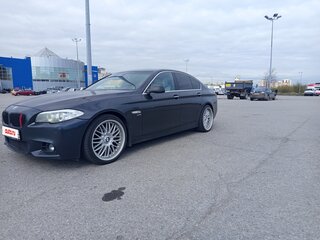 2011 BMW 5 серии 525d xDrive VI (F10/F11/F07), серый, 1600000 рублей, вид 1