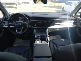 2020 Audi Q7 45 TDI II (4M) Рестайлинг, белый, 5870440 рублей, вид 5