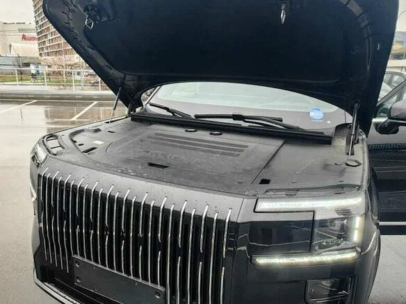 2026 Zeekr 9X 70 kWh, чёрный - вид 10