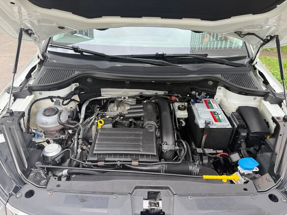 2021 Skoda Karoq DSG6 I, белый - вид 14
