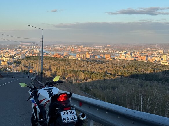 2014 Honda CBR 250R, белый, 350000 рублей - вид 4