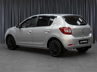 2015 Renault Sandero II, серый, 719000 рублей, вид 2