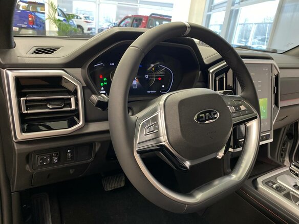 2026 JAC T9 Urban, серебристый, 3759000 рублей - вид 17