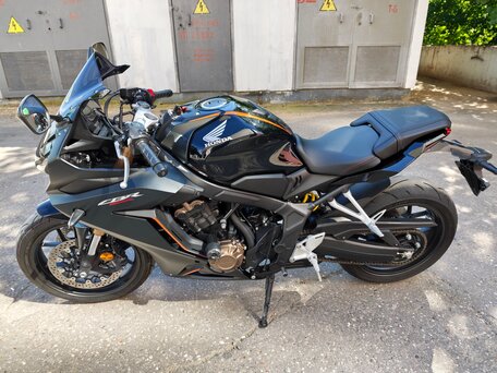 2024 Honda CBR 650R, чёрный, 870000 рублей, вид 3