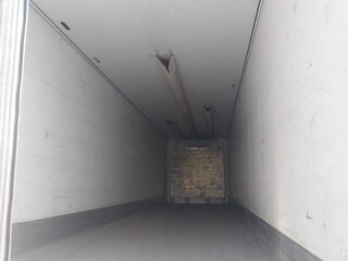 2012 Mercedes-Benz Actros, красный, 3700000 рублей, вид 5