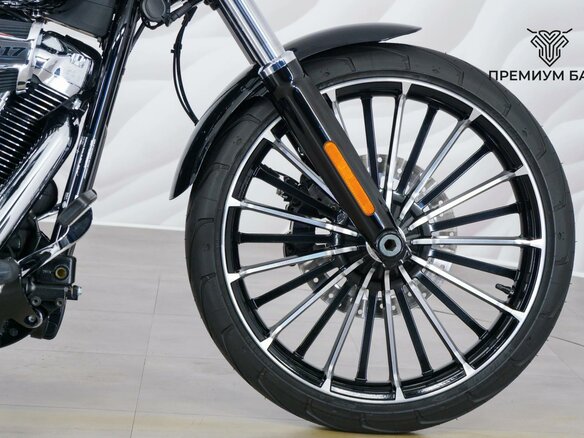 2024 Harley-Davidson Breakout, чёрный - вид 10