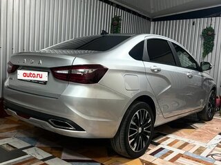 2024 Lada (ВАЗ) Vesta I Рестайлинг (NG), серебристый, 1400000 рублей, вид 3