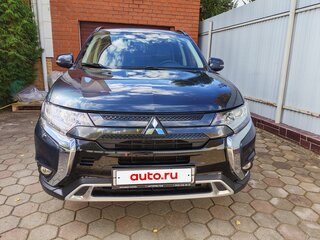 2021 Mitsubishi Outlander III Рестайлинг 3, синий, 3000000 рублей, вид 2