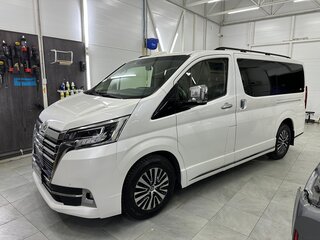 2020 Toyota HiAce H300, белый, 6700000 рублей, вид 1