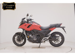 2025 Honda NC 750X, красный, 1070000 рублей, вид 2