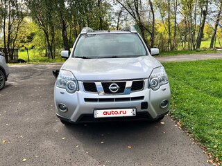 2014 Nissan X-Trail II Рестайлинг, серебристый, 1450000 рублей, вид 2