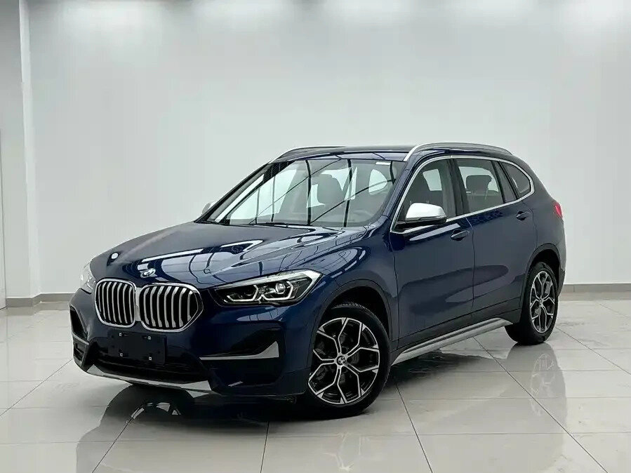 Открыть фотографии: BMW X1 II (F48) Рестайлинг