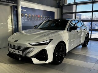2024 Changan UNI-V I, белый, 3329900 рублей, вид 2