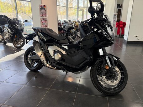2026 Honda X-ADV, чёрный, 1650000 рублей, вид 2
