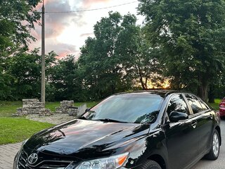 2011 Toyota Camry VI (XV40) Рестайлинг, чёрный, 1050000 рублей, вид 2