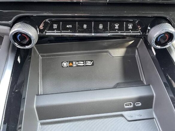 2026 Chevrolet Tahoe V Рестайлинг, серый, 15100577 рублей - вид 36