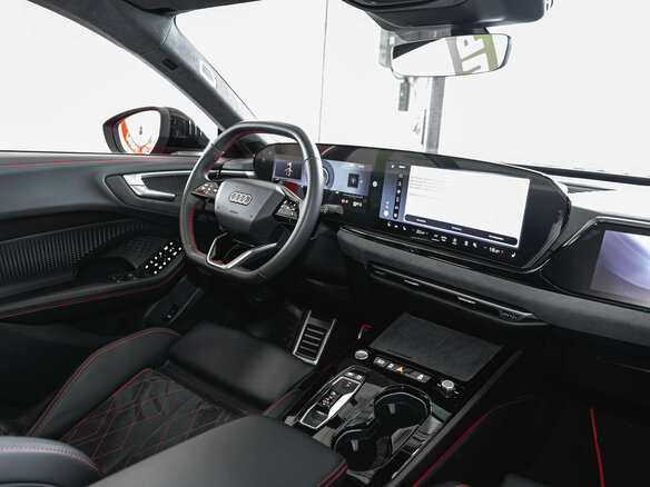 2025 Audi A5 L Sportback III (B10), красный - вид 11