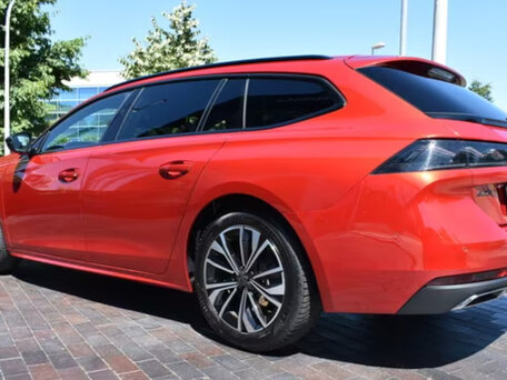 2024 Peugeot 508 II Рестайлинг, красный, 3003180 рублей, вид 5