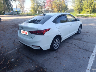 2018 Hyundai Solaris II, белый, 1200000 рублей, вид 3