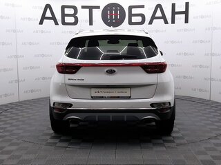2018 Kia Sportage IV Рестайлинг, белый, 2015000 рублей, вид 5