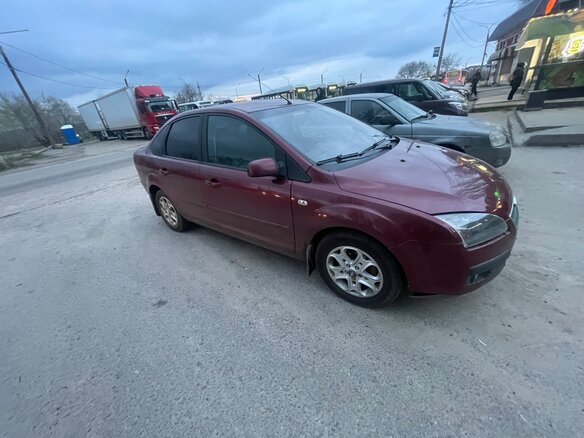 2006 Ford Focus II, пурпурный, 280000 рублей - вид 2